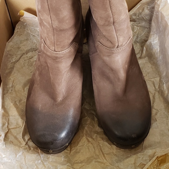 Women's Ugg Lynnea 2 toned - Picture 3 of 8